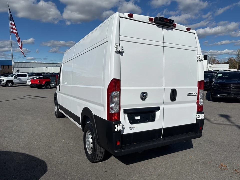 2023 Ram ProMaster - Image 3 of 12