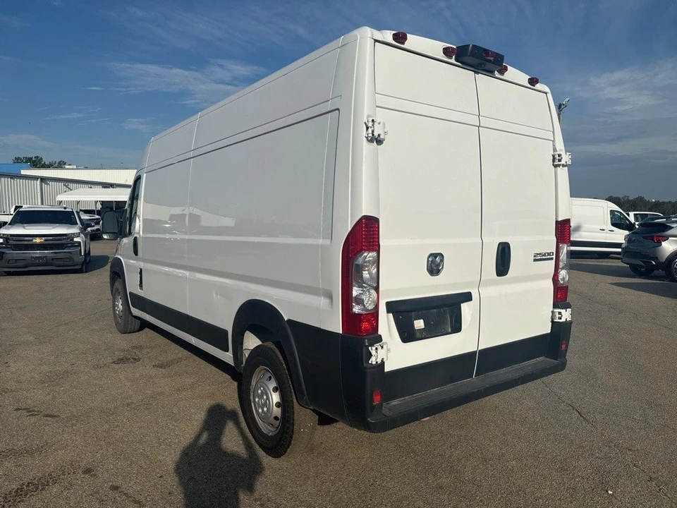 2023 Ram ProMaster - Image 2 of 6