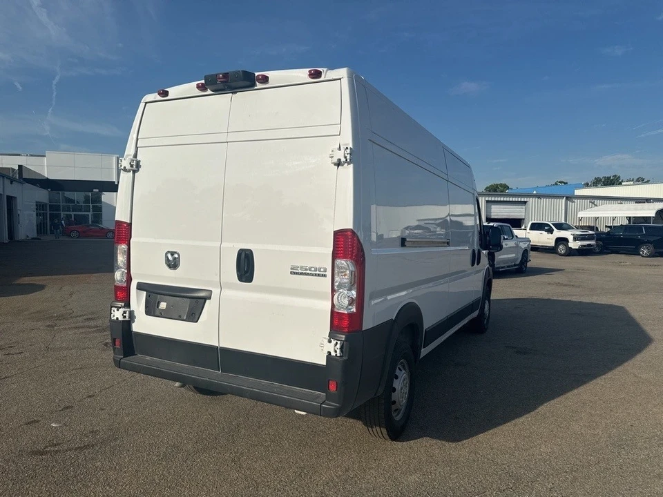2023 Ram ProMaster - Image 3 of 6