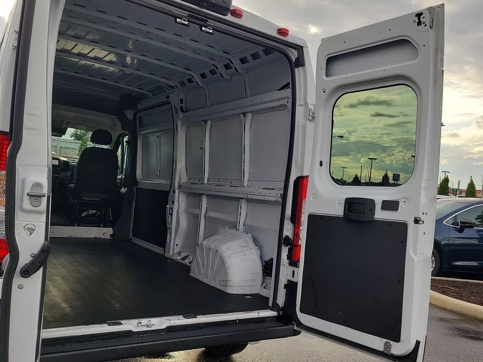 2023 Ram ProMaster - Image 9 of 12