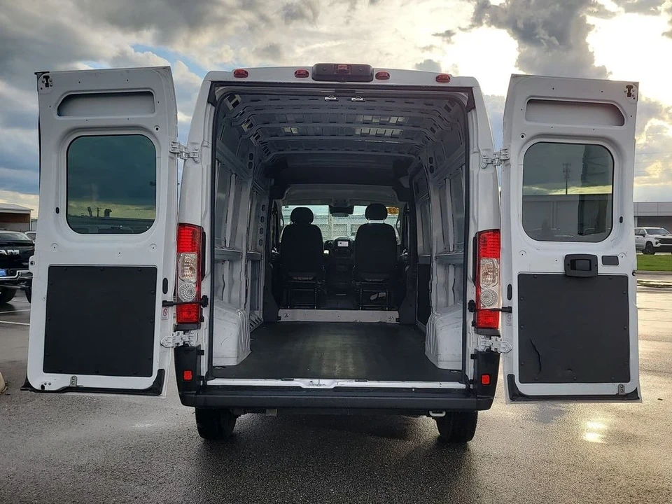 2023 Ram ProMaster - Image 7 of 12