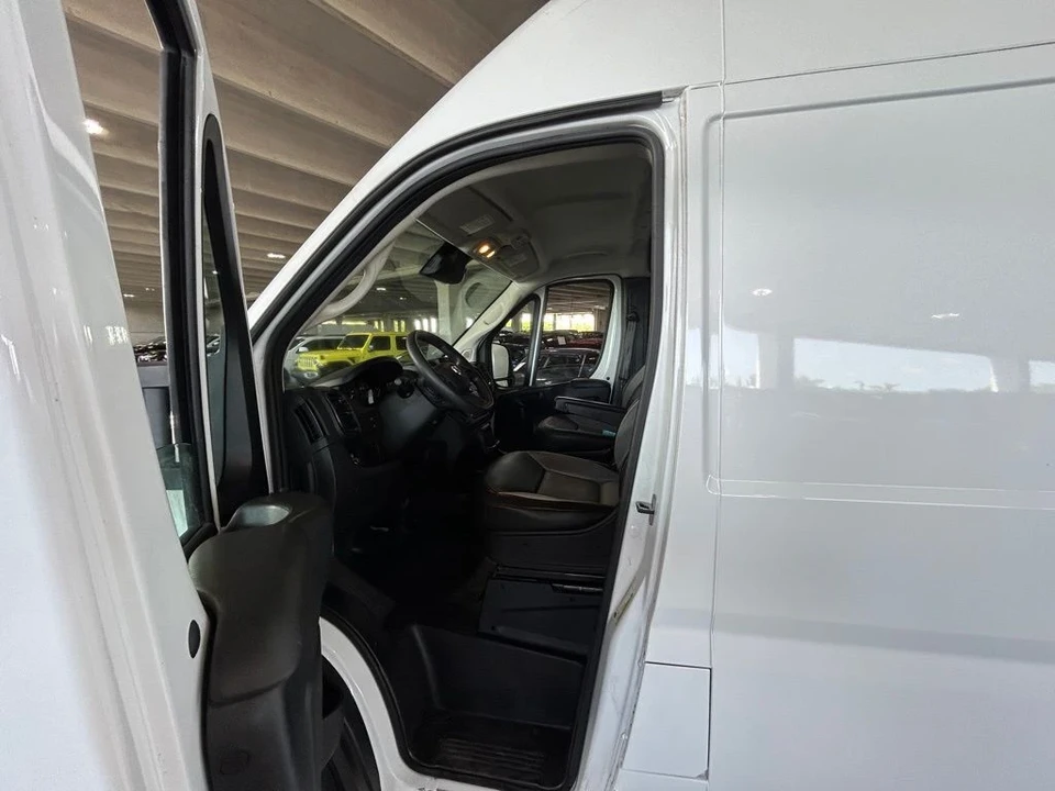 2023 Ram ProMaster - Image 9 of 12
