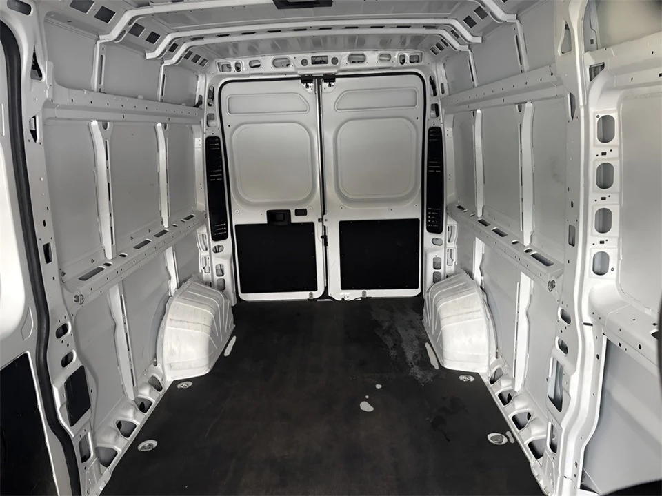 2023 Ram ProMaster - Image 10 of 12