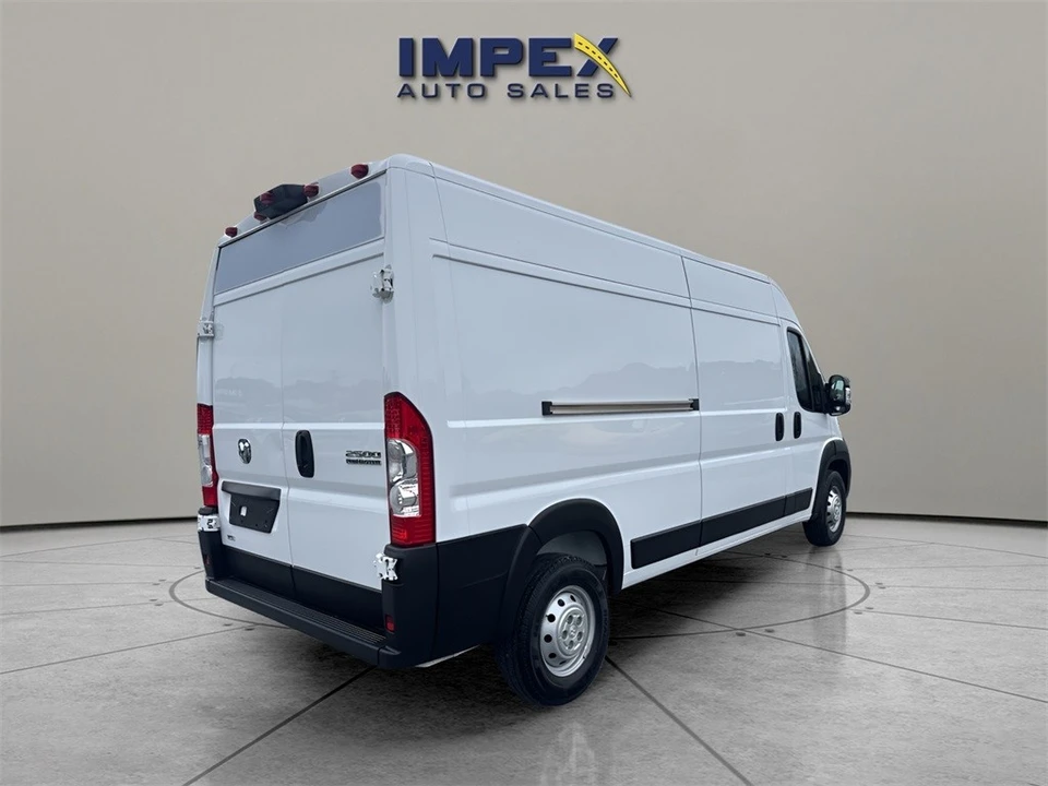 2023 Ram ProMaster - Image 5 of 12