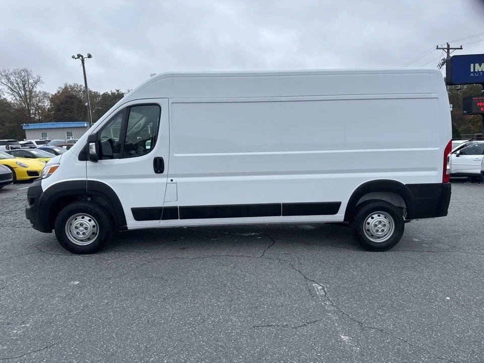 2023 Ram ProMaster - Image 2 of 21