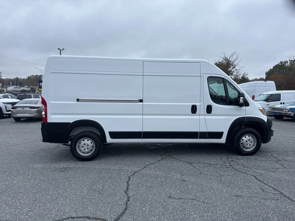 2023 Ram ProMaster - Image 6 of 21