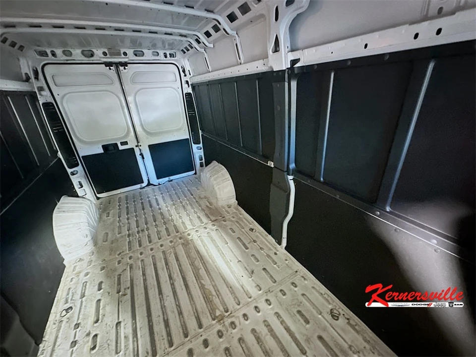 2023 Ram ProMaster - Image 14 of 21