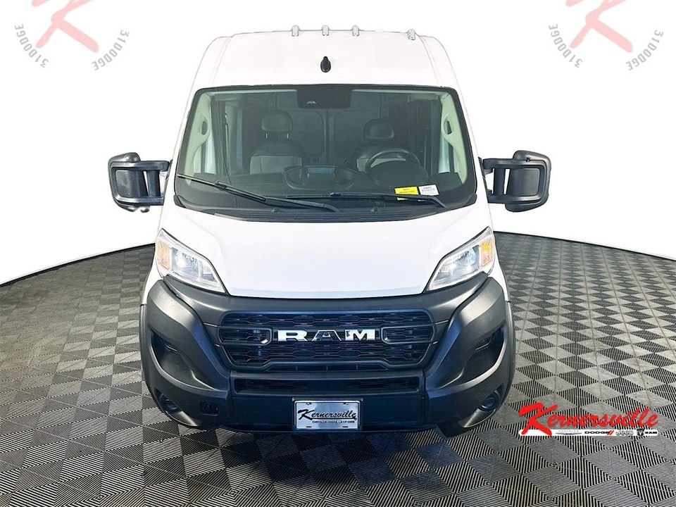 2023 Ram ProMaster - Image 2 of 12