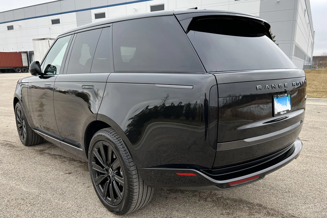 2023 Land Rover Range Rover L460 - Image 4 of 30