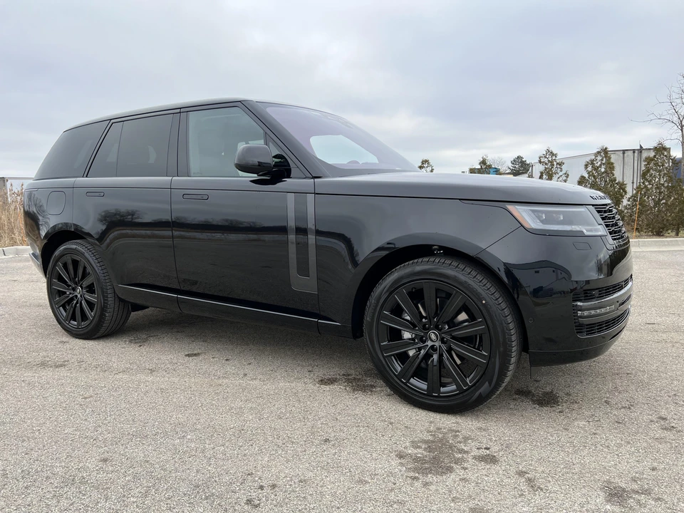 2023 Land Rover Range Rover L460 - Image 12 of 30