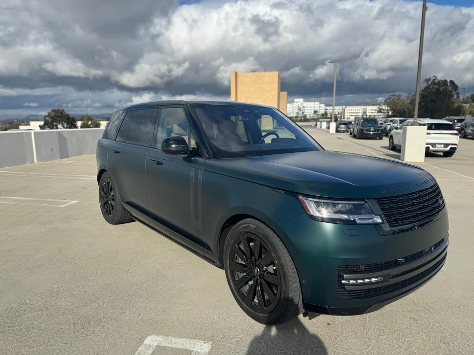 2023 Land Rover Range Rover L460 - Image 26 of 31