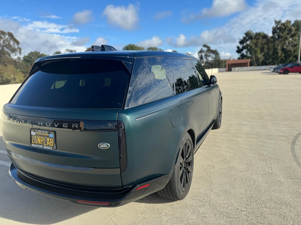 2023 Land Rover Range Rover L460 - Image 17 of 31