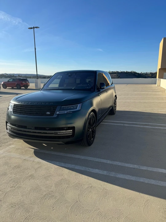 2023 Land Rover Range Rover L460 - Image 8 of 31