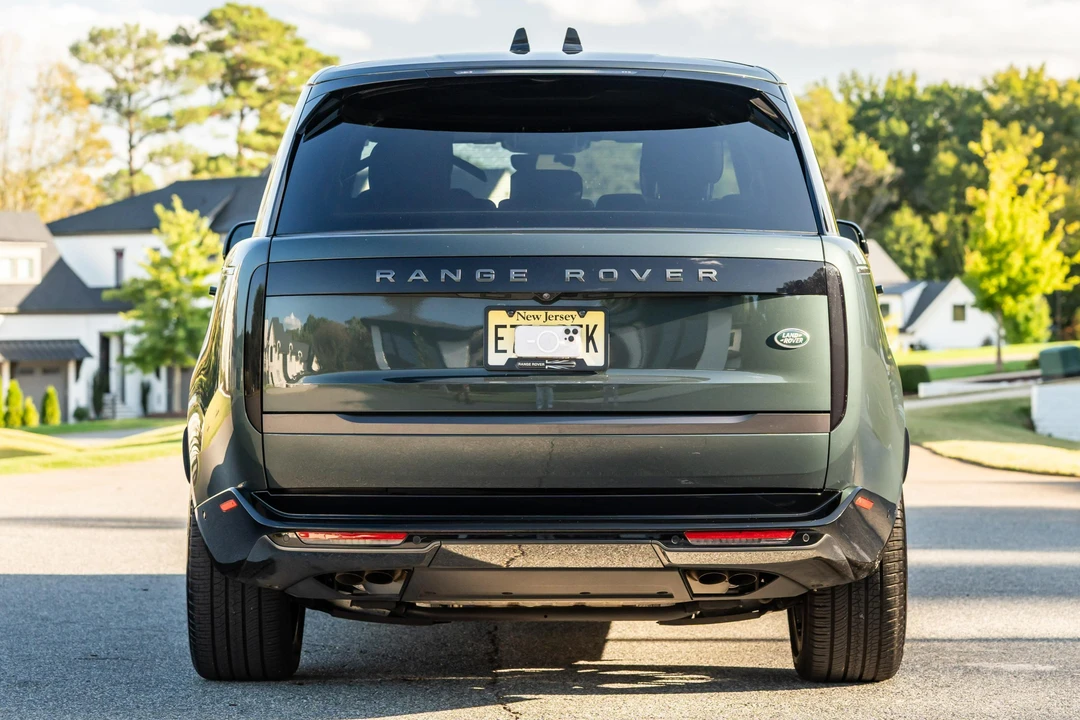 2023 Land Rover Range Rover L460 - Image 5 of 31