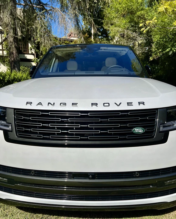 2023 Land Rover Range Rover L460 - Image 27 of 31