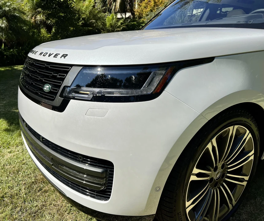 2023 Land Rover Range Rover L460 - Image 31 of 31