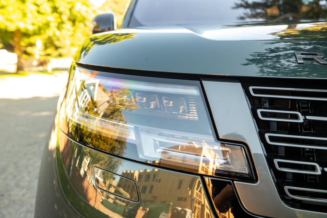 2023 Land Rover Range Rover L460 - Image 9 of 31