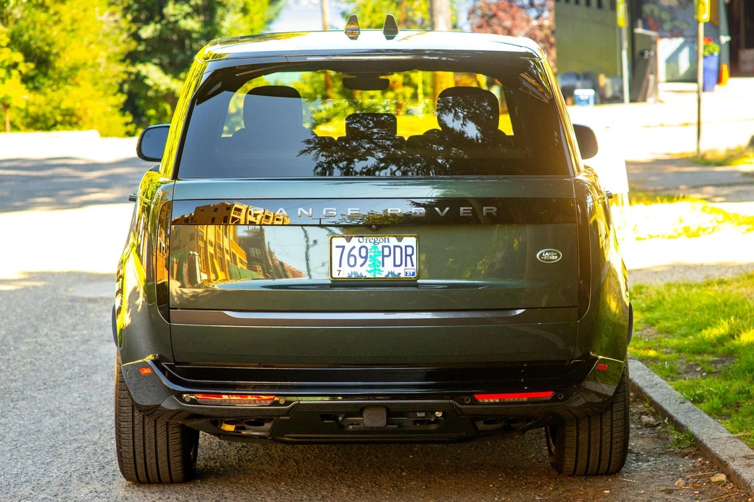 2023 Land Rover Range Rover L460 - Image 5 of 31