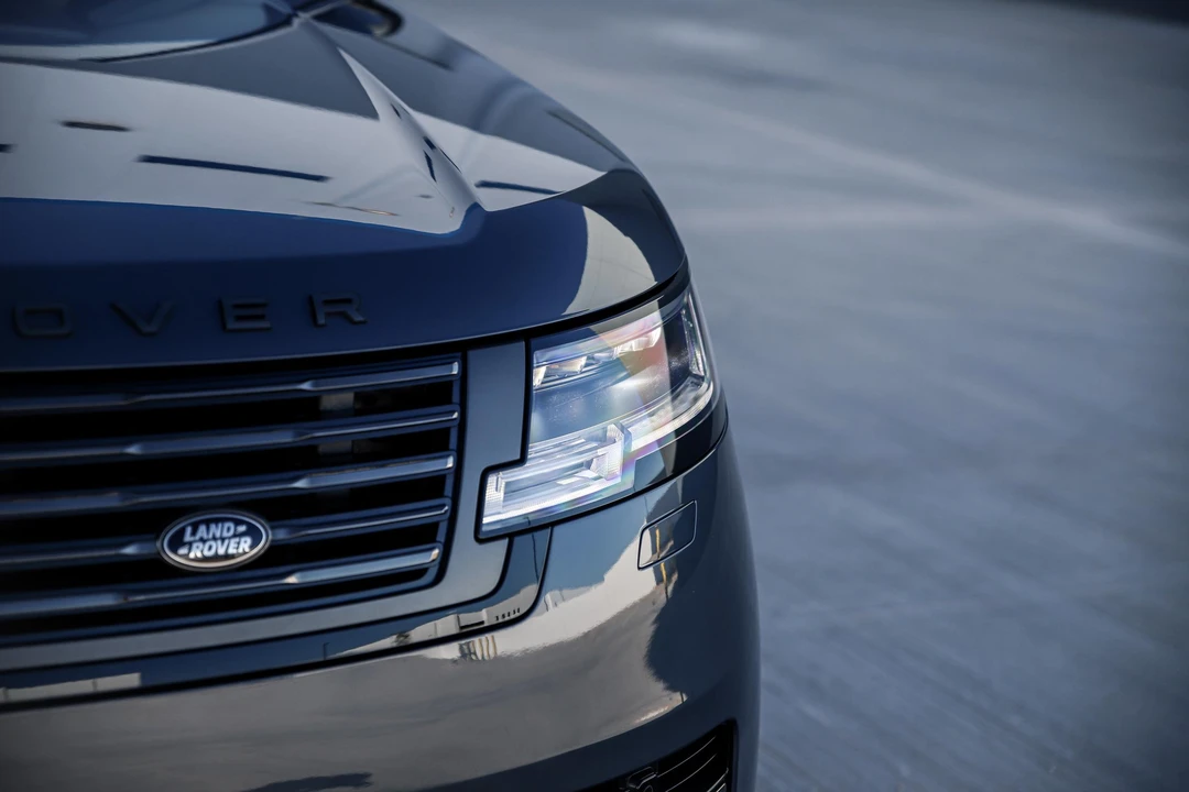 2023 Land Rover Range Rover L460 - Image 11 of 31