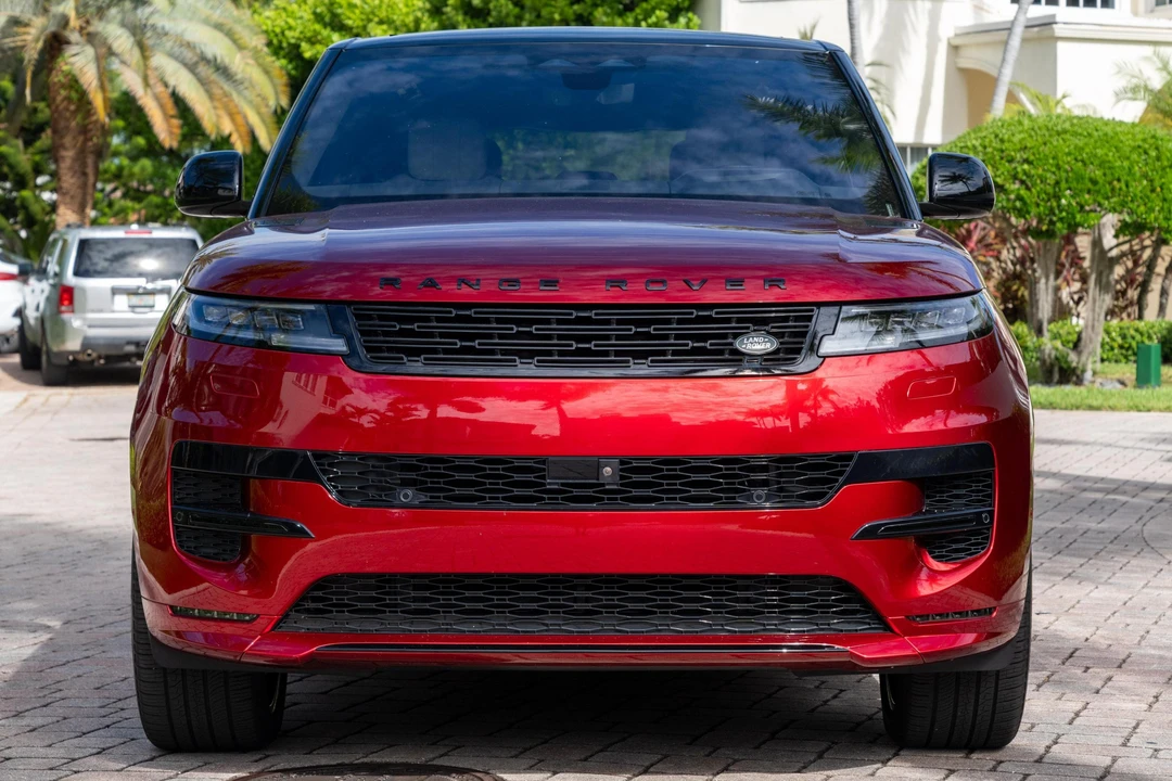 2023 Land Rover Range Rover Sport L461 - Image 2 of 31