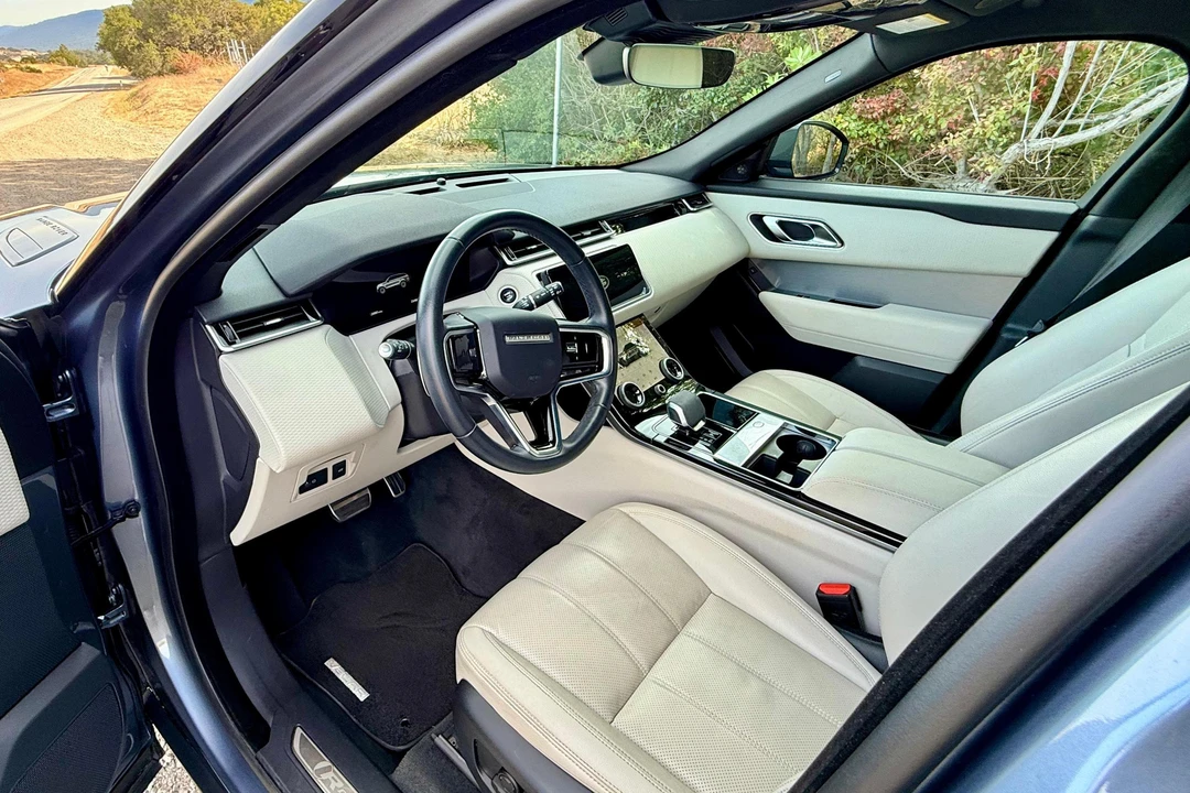 2023 Land Rover Range Rover Velar - Image 24 of 31