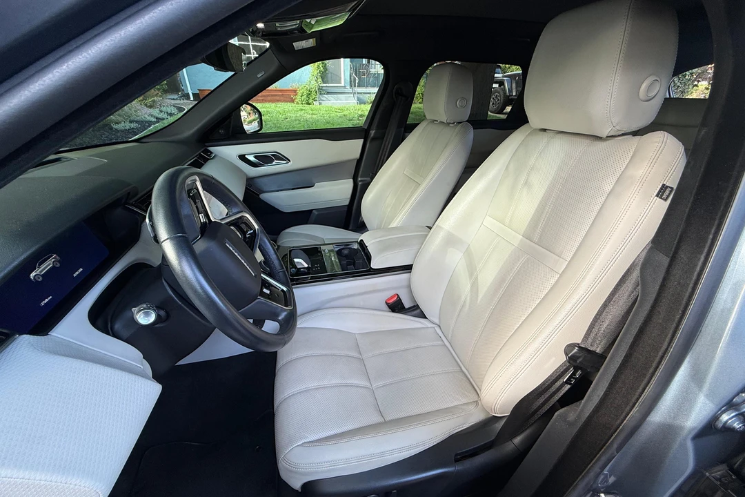 2023 Land Rover Range Rover Velar - Image 25 of 31