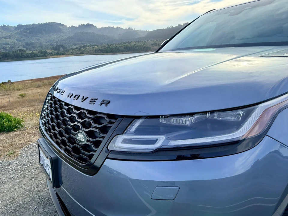 2023 Land Rover Range Rover Velar - Image 18 of 31