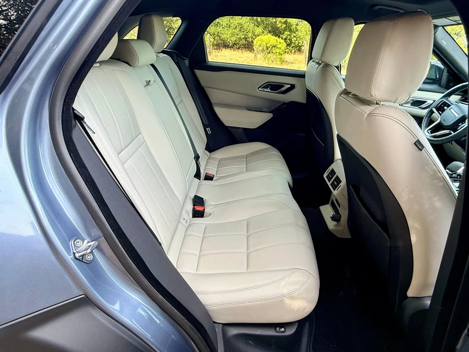 2023 Land Rover Range Rover Velar - Image 31 of 31