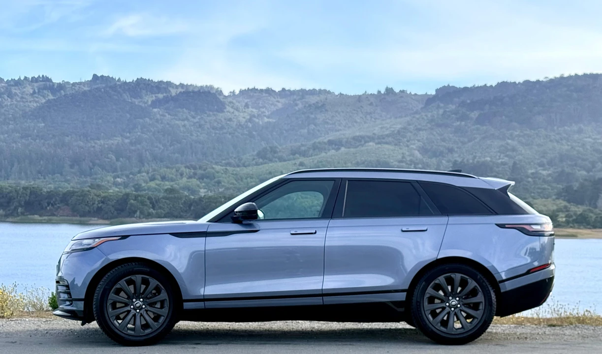 2023 Land Rover Range Rover Velar - Image 8 of 31