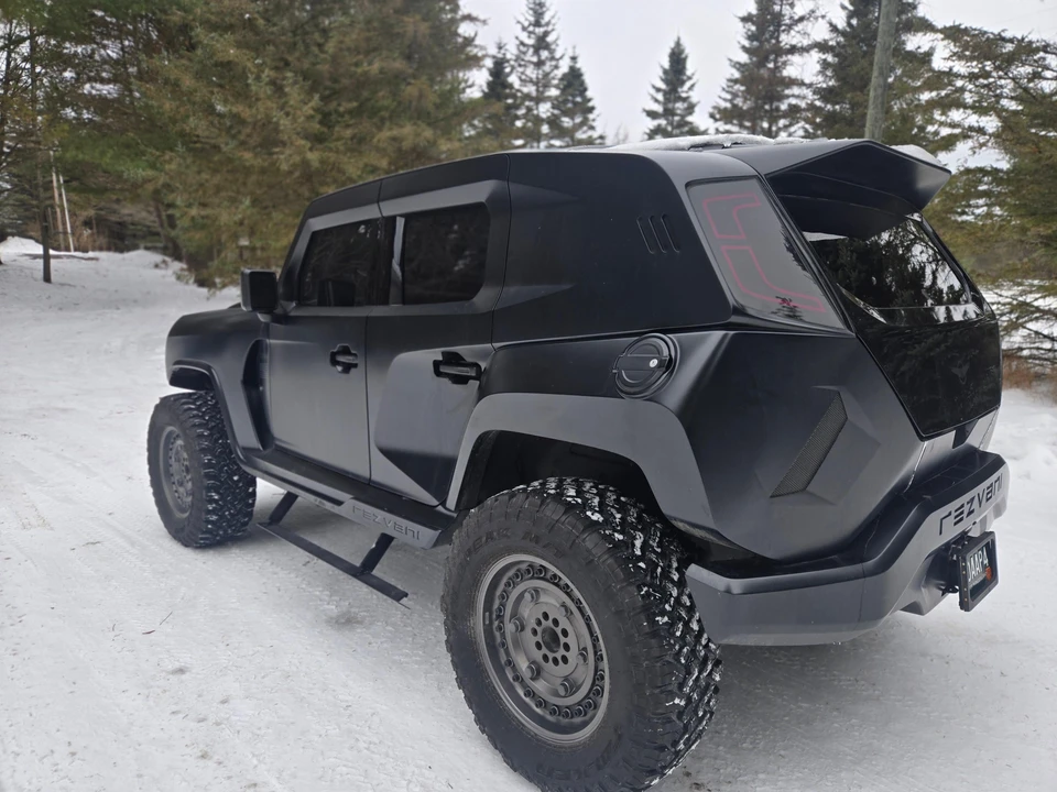 2023 Rezvani - Image 13 of 31