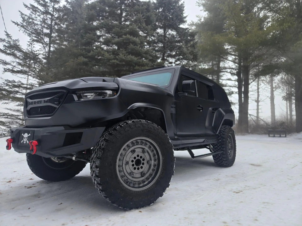 2023 Rezvani - Image 7 of 31