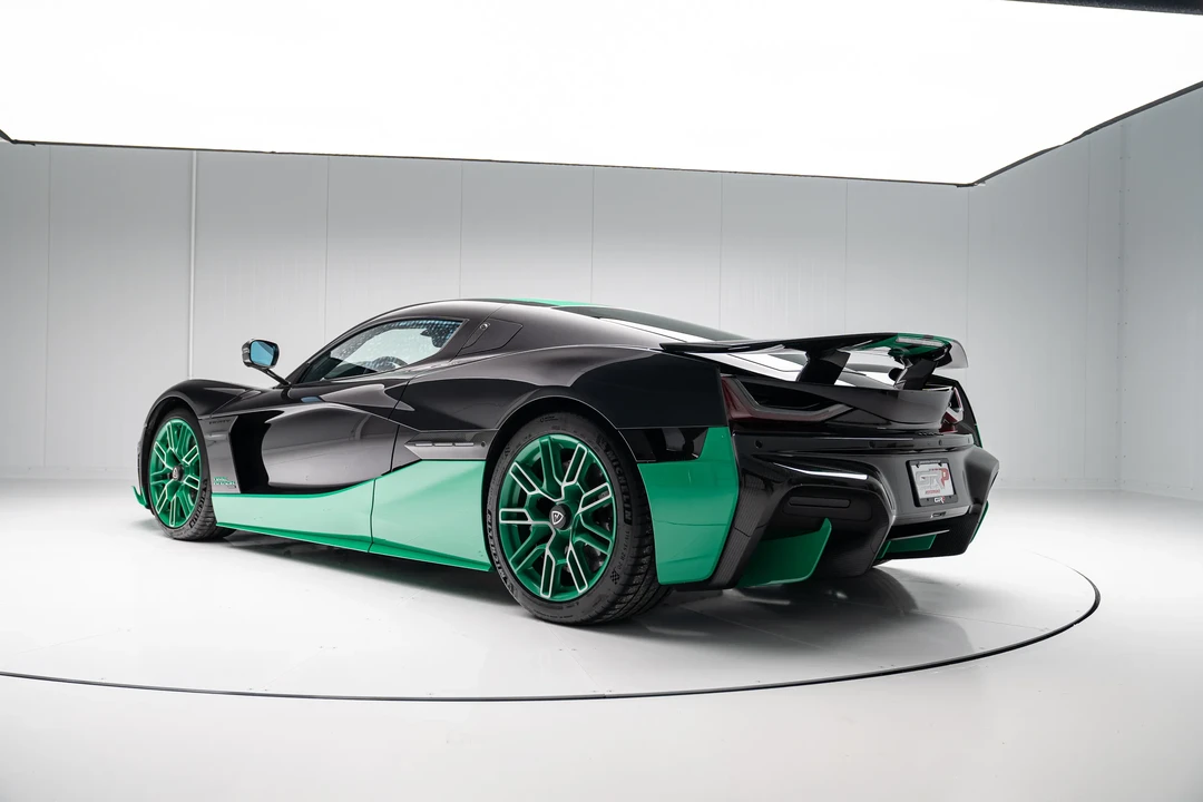 2023 Rimac Nevera - Image 6 of 31
