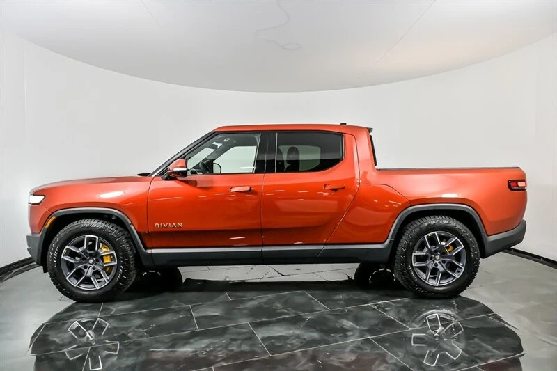 2023 Rivian R1T - Image 7 of 21