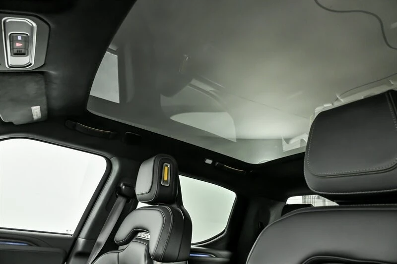 2023 Rivian R1T - Image 20 of 21