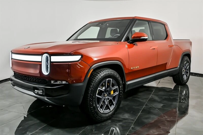 2023 Rivian R1T - Image 5 of 21
