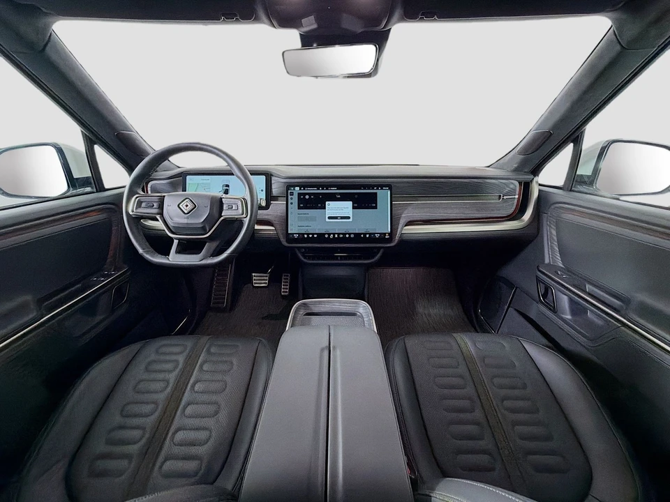 2023 Rivian R1T - Image 10 of 21