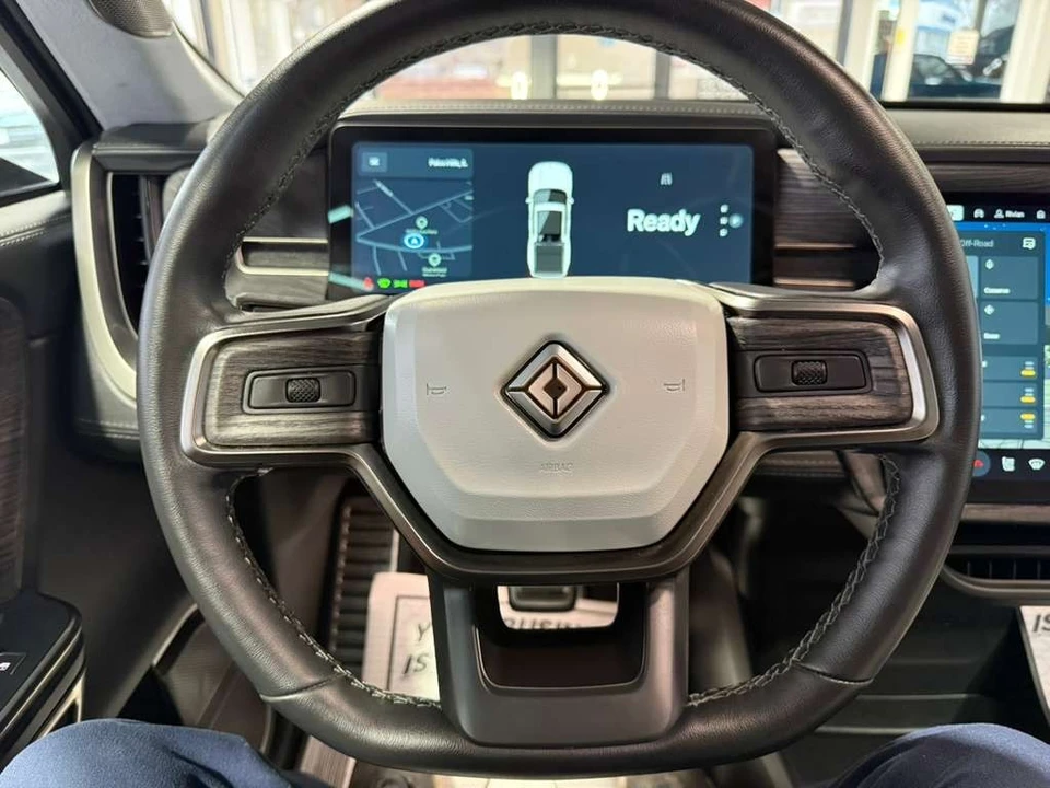 2023 Rivian R1T - Image 11 of 21