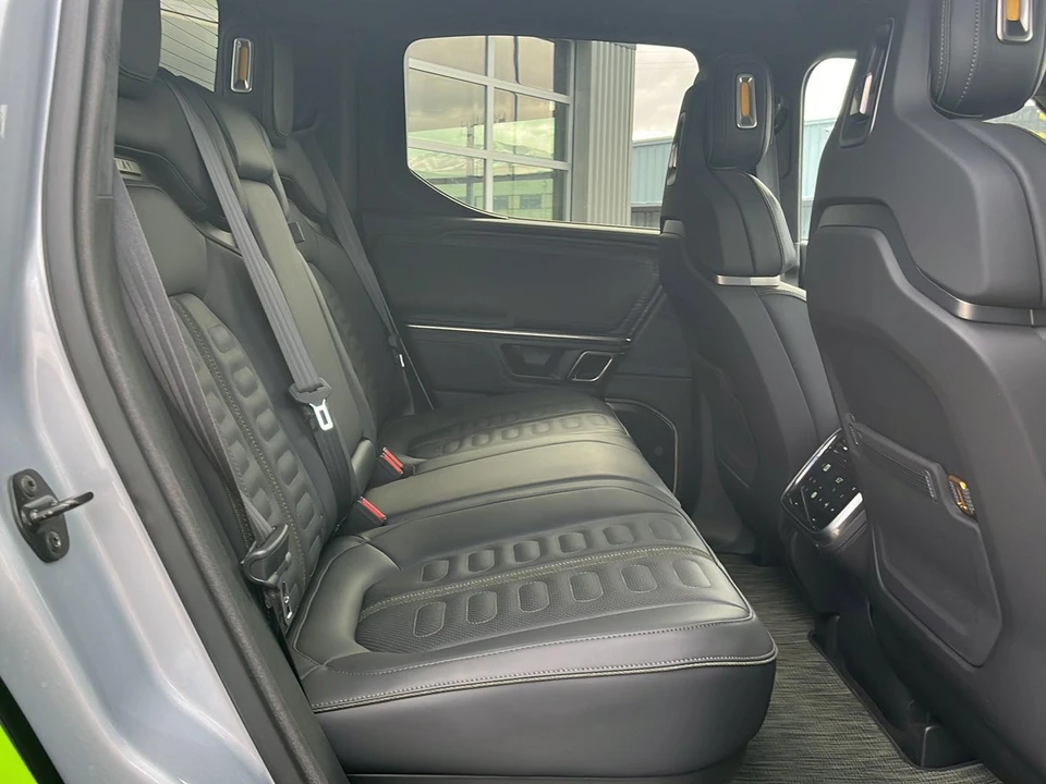 2023 Rivian R1T - Image 22 of 29
