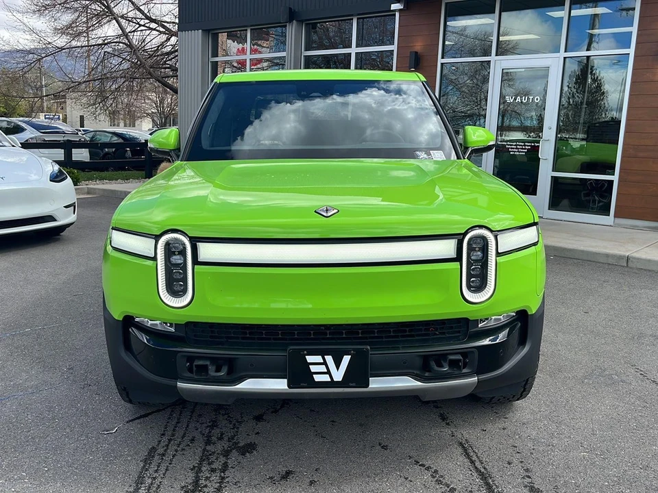 2023 Rivian R1T - Image 3 of 29