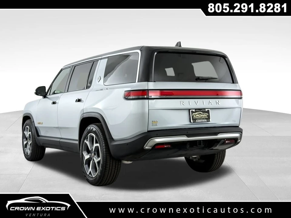 2023 Rivian R1S - Image 5 of 12