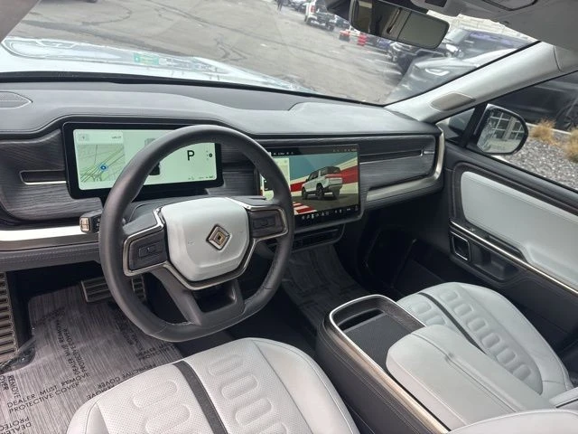 2023 Rivian R1S - Image 13 of 21