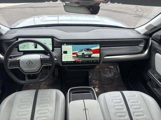 2023 Rivian R1S - Image 14 of 21