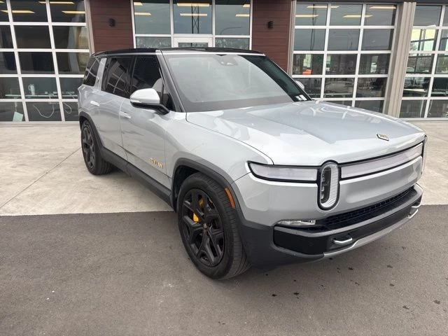 2023 Rivian R1S - Image 2 of 21