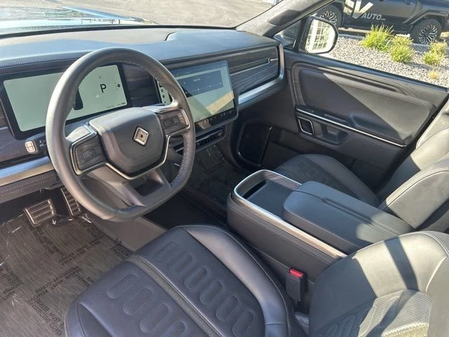 2023 Rivian R1S - Image 12 of 21