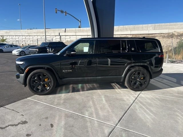 2023 Rivian R1S - Image 5 of 21