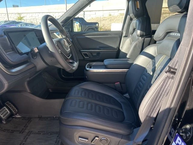 2023 Rivian R1S - Image 13 of 21