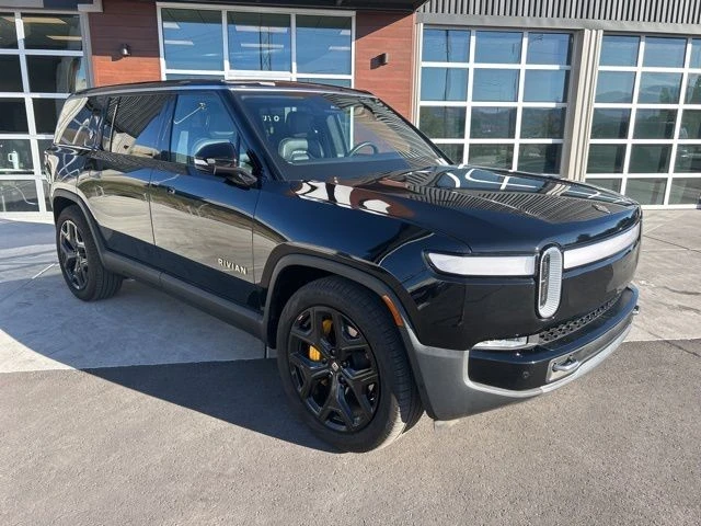 2023 Rivian R1S - Image 2 of 21