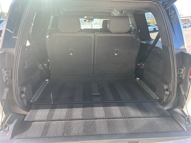 2023 Rivian R1S - Image 18 of 21