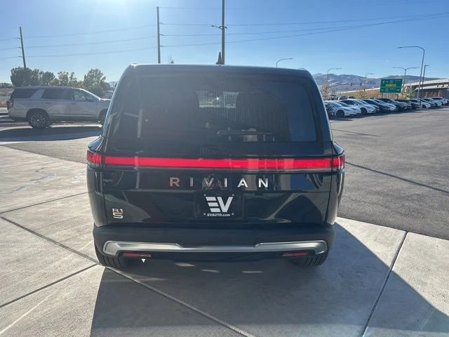 2023 Rivian R1S - Image 7 of 21