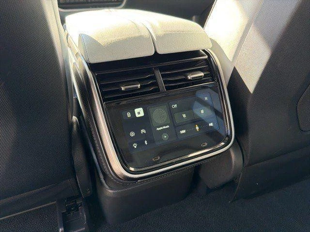 2023 Rivian R1S - Image 14 of 16